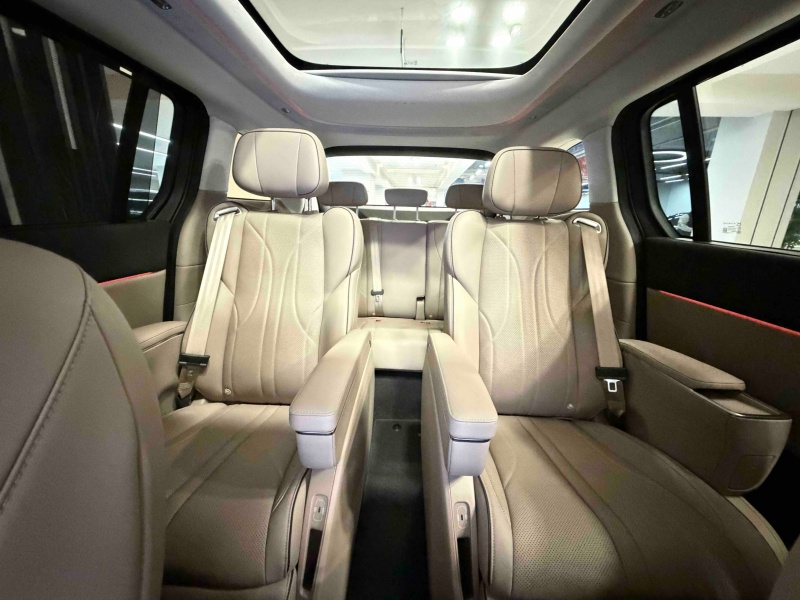 Xpeng X9 dealer Xpeng X9 dealer