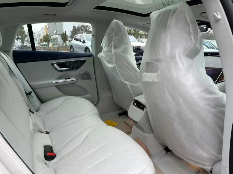 Mercedes-Benz EQE 500 Mercedes-Benz EQE 500