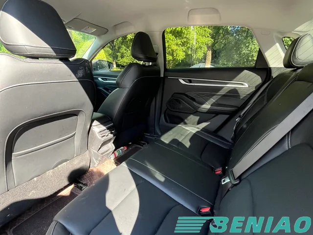 affordable-geely-emgrand-sedan affordable-geely-emgrand-sedan