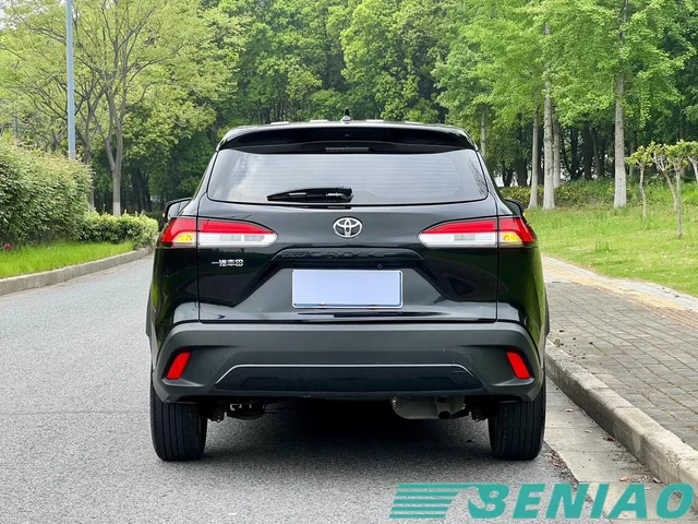 corolla-cross-family-suv corolla-cross-family-suv