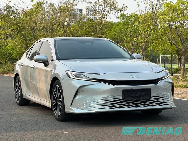toyota-camry-hybrid-road-test-drive toyota-camry-hybrid-road-test-drive