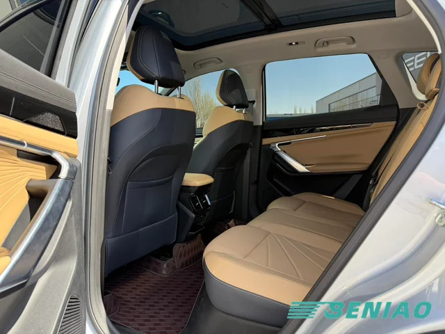 geely-boyue-l-rear-view-style geely-boyue-l-rear-view-style