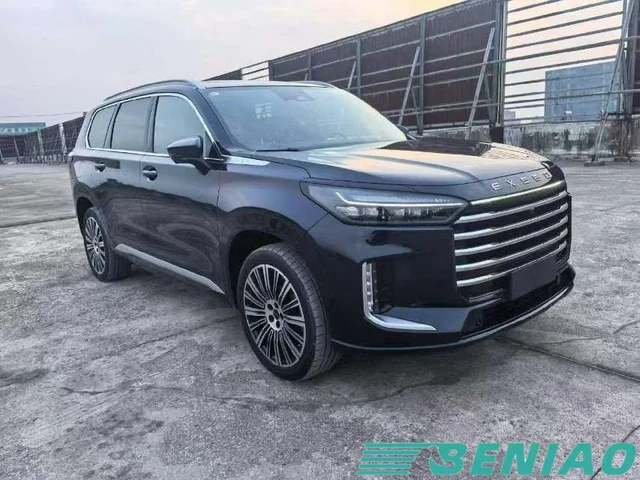 exeed-vx-c-dm-premium-cabin exeed-vx-c-dm-premium-cabin