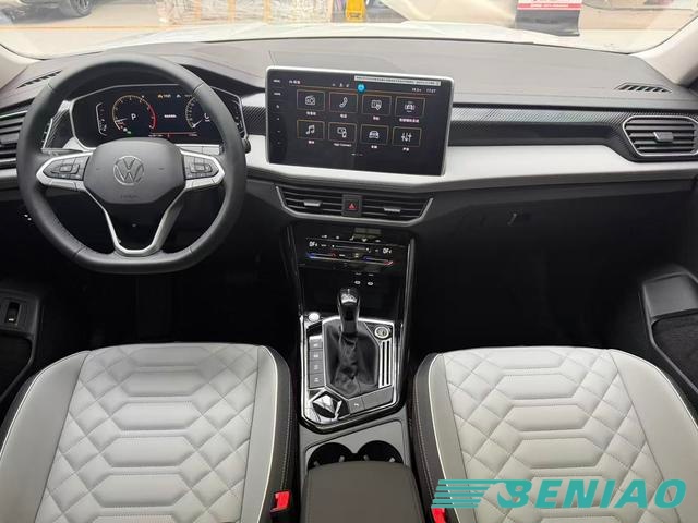 vw-tayron-interior-cabin-dashboard vw-tayron-interior-cabin-dashboard