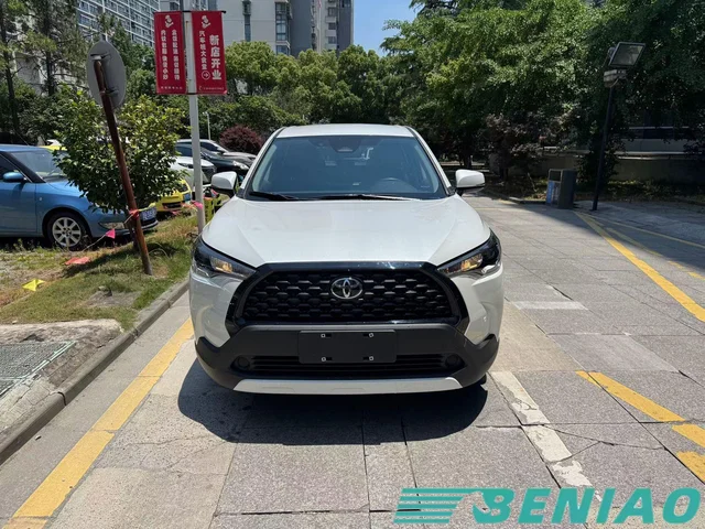 toyota-corolla-cross-premium-interior toyota-corolla-cross-premium-interior