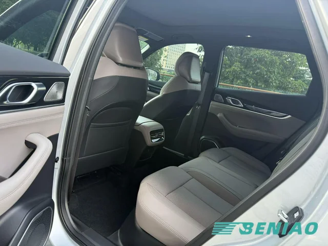 geely-boyue-l-smart-cockpit geely-boyue-l-smart-cockpit