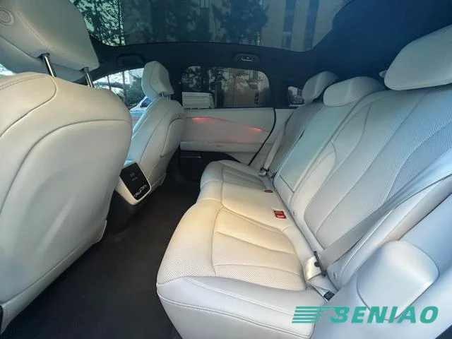 xpeng-p7-plus-premium-seat-layout xpeng-p7-plus-premium-seat-layout