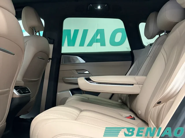 xpeng-g9-electric-suv-front-view xpeng-g9-electric-suv-front-view