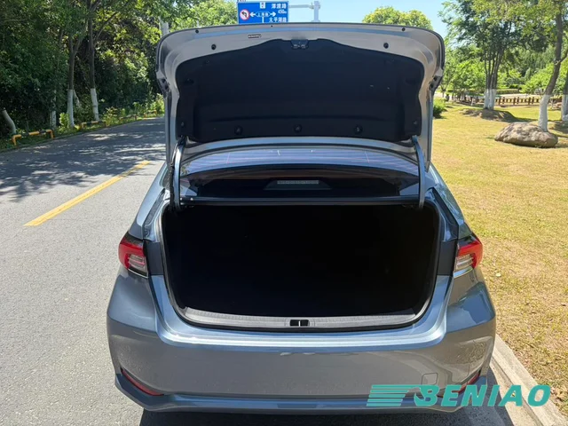 toyota-corolla-smart-driving-features toyota-corolla-smart-driving-features