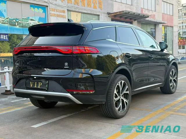 byd-tang-hybrid-suv-side-profile-design byd-tang-hybrid-suv-side-profile-design