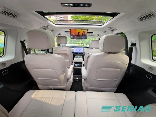 jetour-g700-6-seater-family-suv jetour-g700-6-seater-family-suv