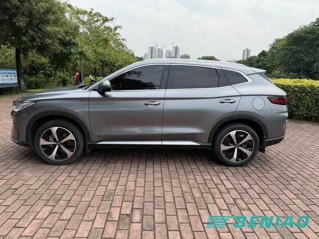 byd-song-plus-ev-2021-front-view-electric-suv byd-song-plus-ev-2021-front-view-electric-suv