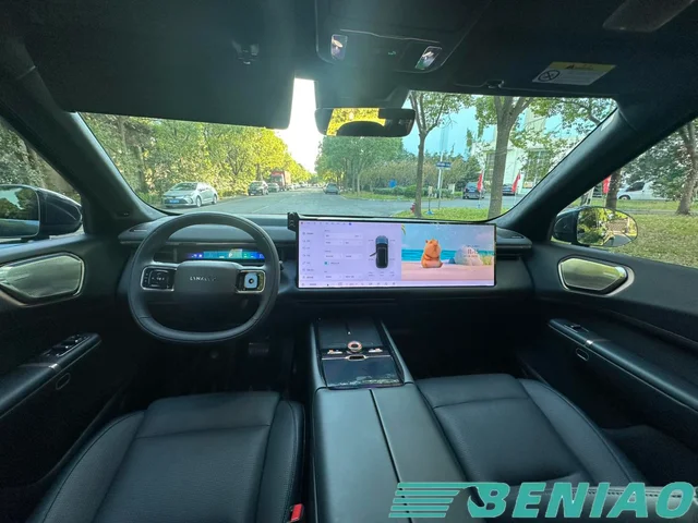 lynk-co-900-interior-display lynk-co-900-interior-display