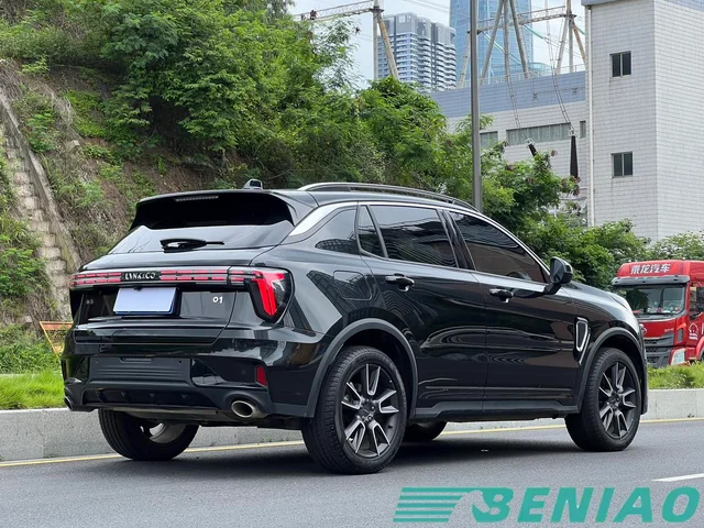 lynk-and-co-01-alloy-wheel-design lynk-and-co-01-alloy-wheel-design