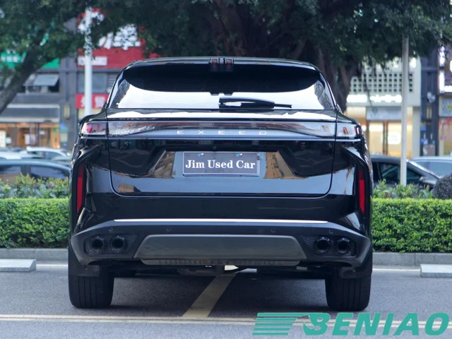 exeed-rx-luxury-suv-side-profile exeed-rx-luxury-suv-side-profile