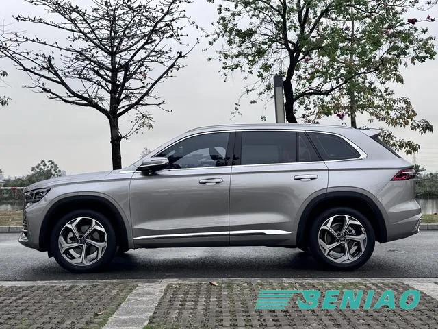 geely-xingyue-l-family-suv-exterior geely-xingyue-l-family-suv-exterior