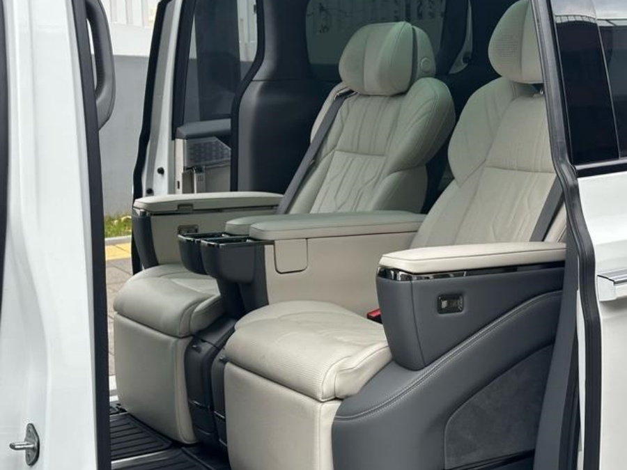 2024 Zeekr 009 specs 2024 Zeekr 009 specs