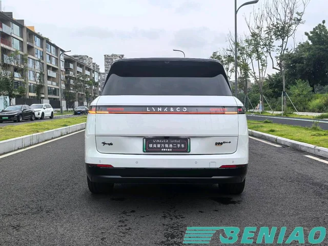 lynk-co-900-front-seats lynk-co-900-front-seats