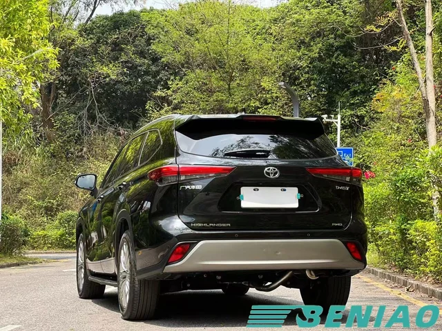 toyota-highlander-7-seater-interior toyota-highlander-7-seater-interior