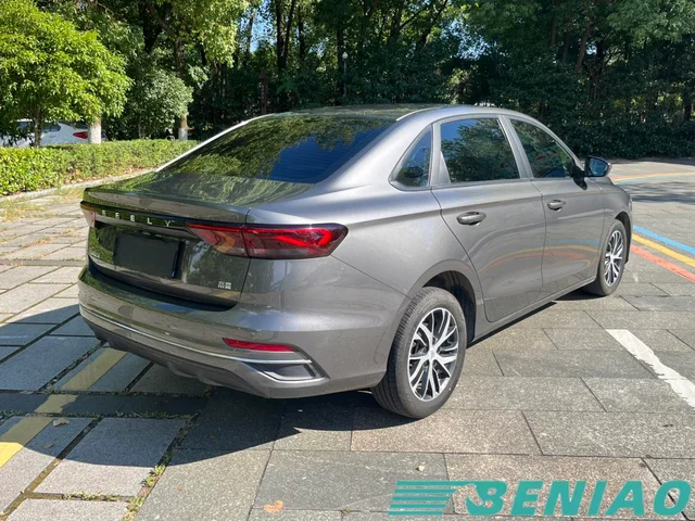 geely-emgrand-low-mileage-used-car geely-emgrand-low-mileage-used-car