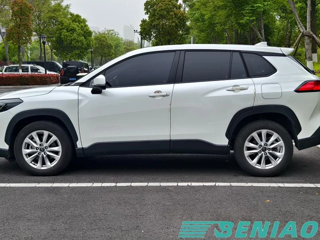 toyota-corolla-suv-interior-layout toyota-corolla-suv-interior-layout