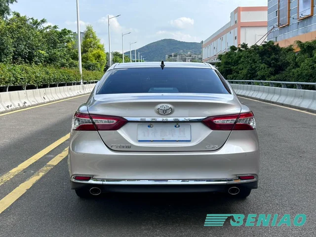toyota-camry-hybrid-rear-view-design toyota-camry-hybrid-rear-view-design