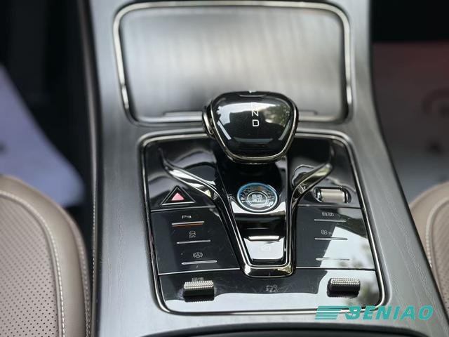 byd-han-luxury-sedan byd-han-luxury-sedan