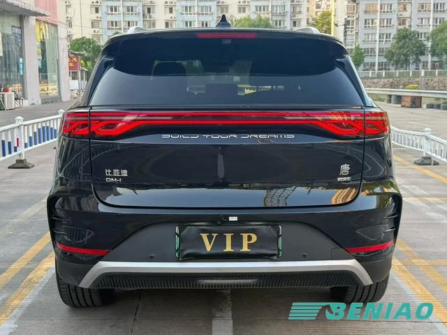 byd-tang-dm-i-2025-front-view-hybrid-suv byd-tang-dm-i-2025-front-view-hybrid-suv