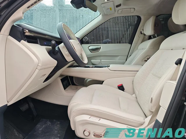 lynk-co-900-6-seater-suv-side-view lynk-co-900-6-seater-suv-side-view