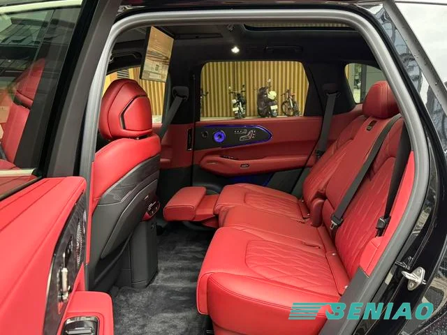 zeekr-8x-luxury-seat-layout zeekr-8x-luxury-seat-layout