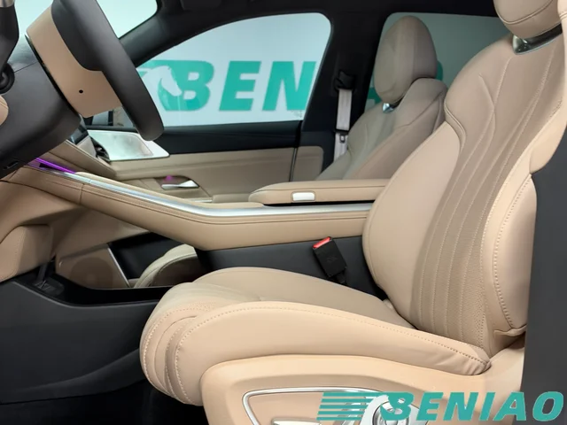 xpeng-g9-suv-front-view xpeng-g9-suv-front-view