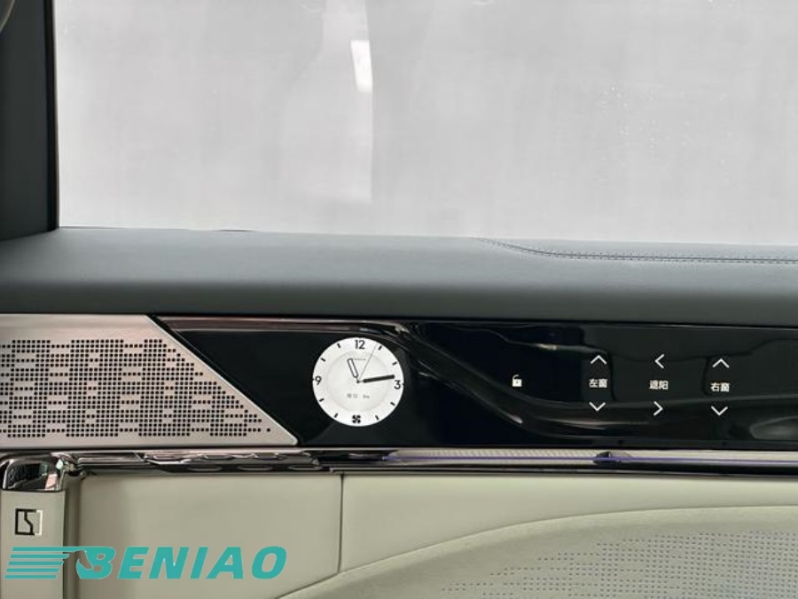 Chinese premium electric MPV Chinese premium electric MPV