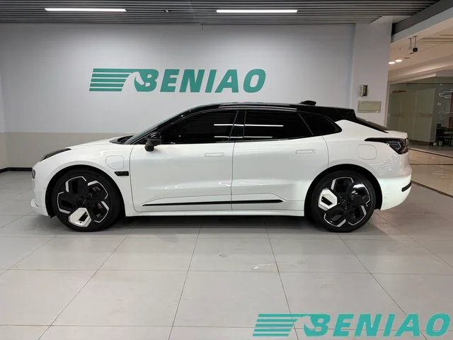 zeekr-001-long-range-awd-front zeekr-001-long-range-awd-front