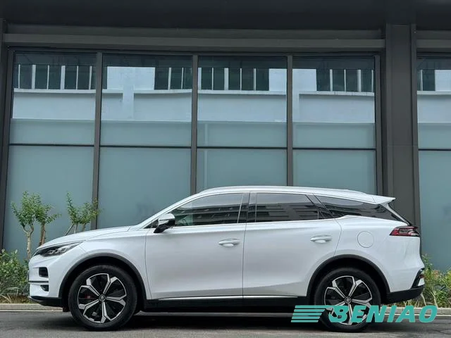 byd-tang-electric-suv-led-headlights byd-tang-electric-suv-led-headlights