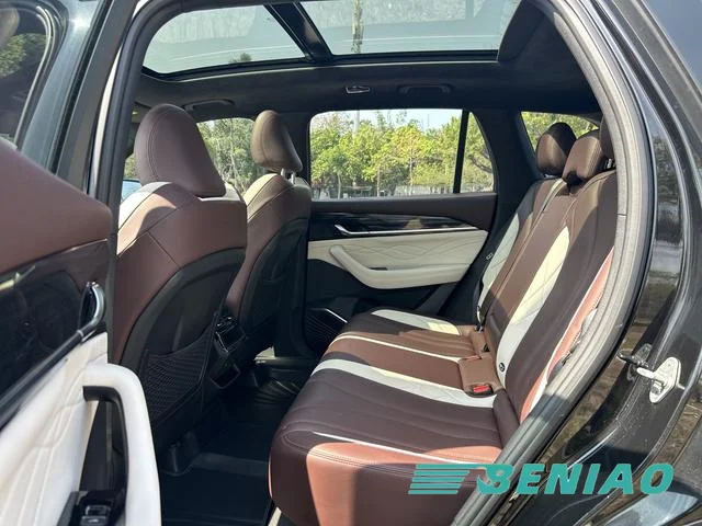 geely-xingyue-l-luxury-seat-layout geely-xingyue-l-luxury-seat-layout
