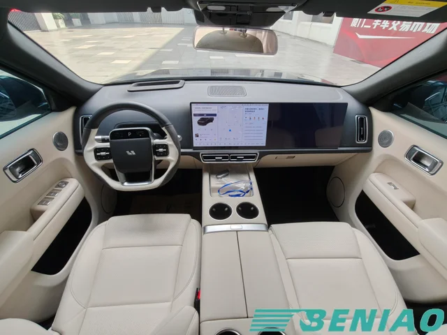 li-auto-l9-ultra-rear-view li-auto-l9-ultra-rear-view