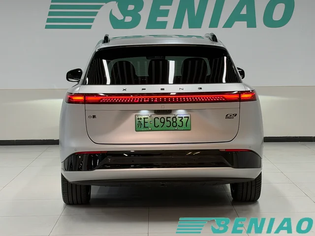 xpeng-g9-low-mileage-used-electric-suv xpeng-g9-low-mileage-used-electric-suv