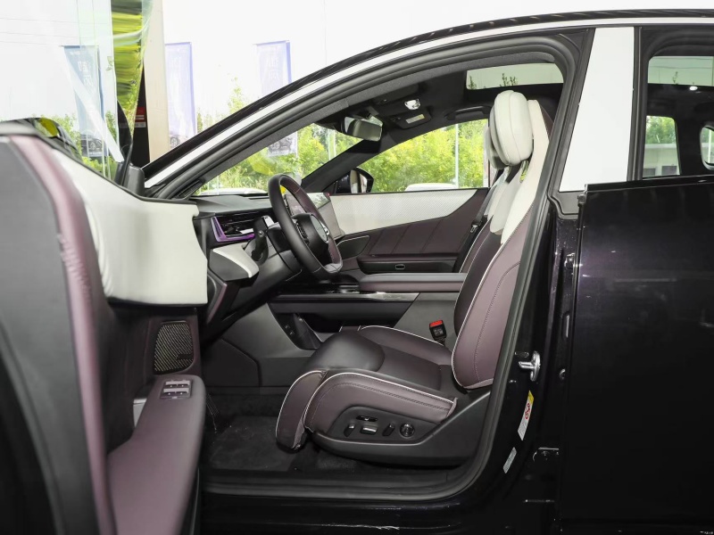 Mazda EZ60 Mazda EZ60