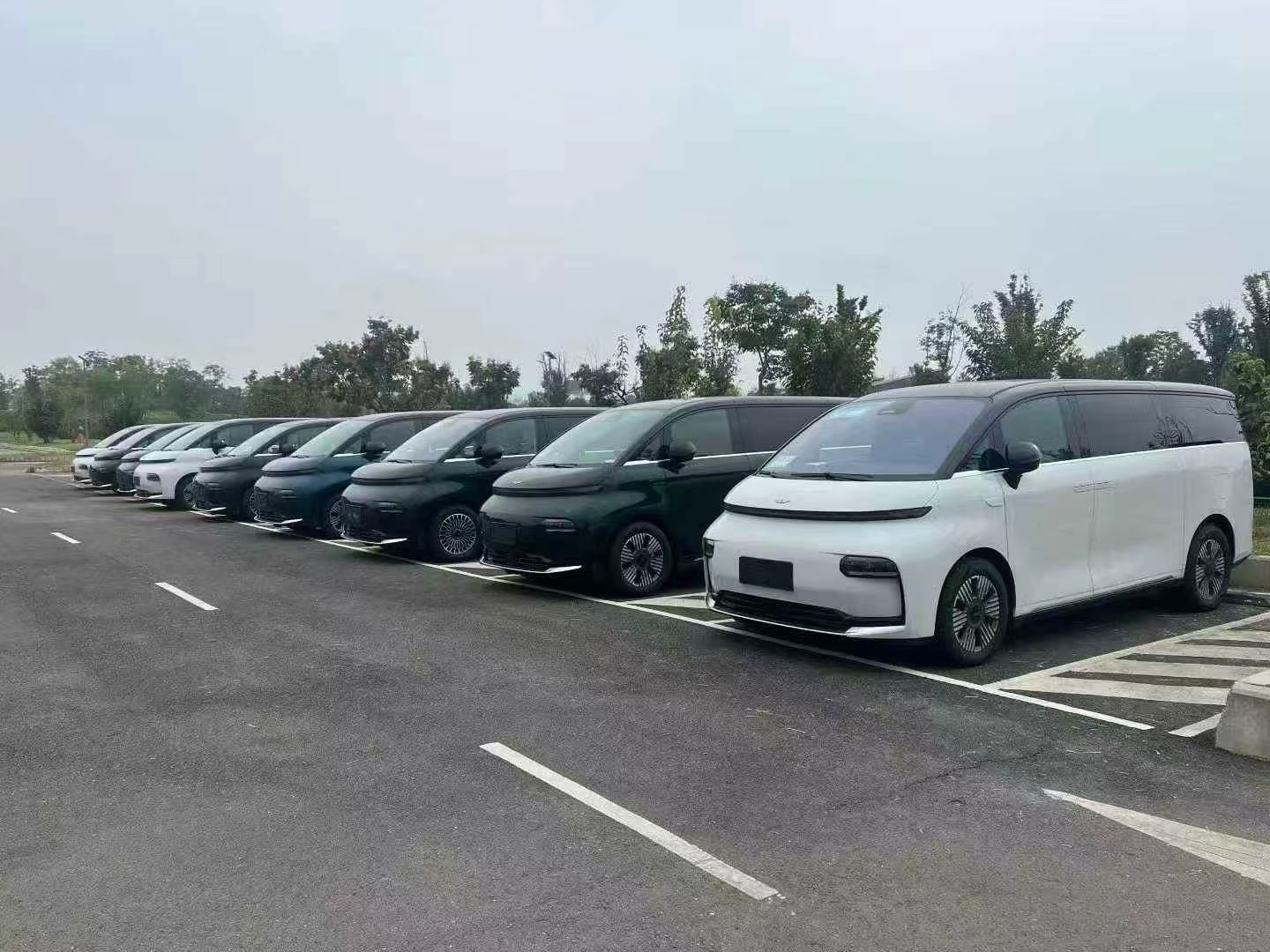  China's EV Exports Skyrocket Now