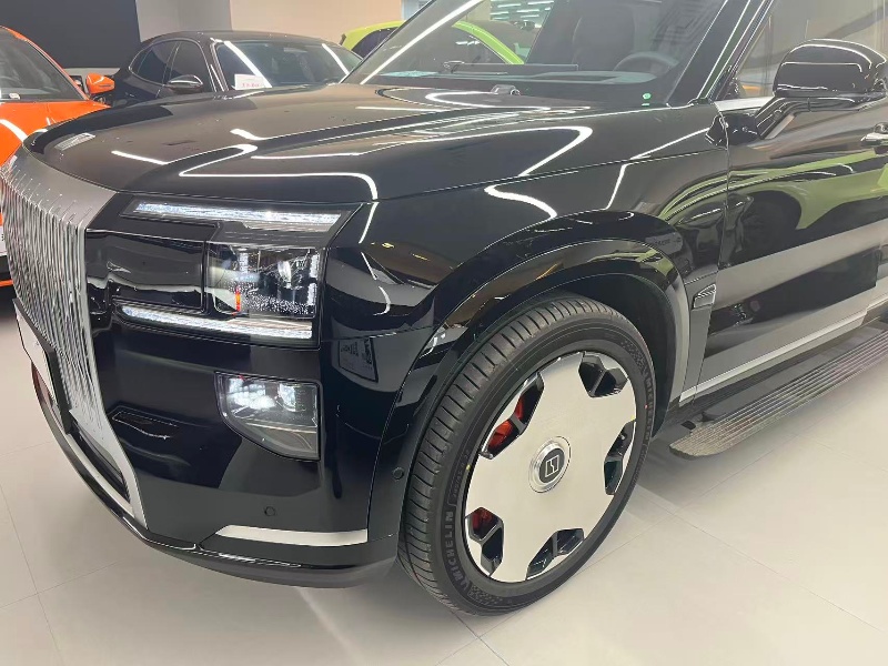 High-end electric SUV China