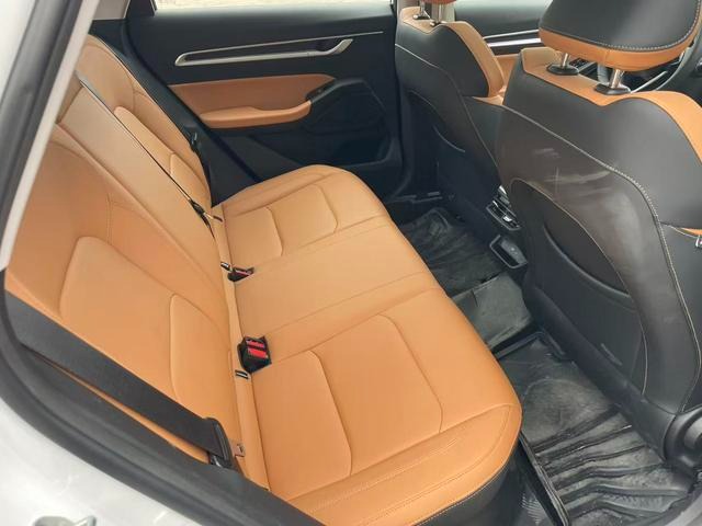 Geely Emgrand cheap sedan