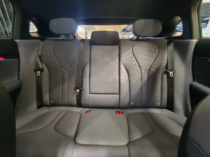 Chinese electric SUV Xpeng G7