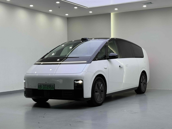 Li Auto MEGA