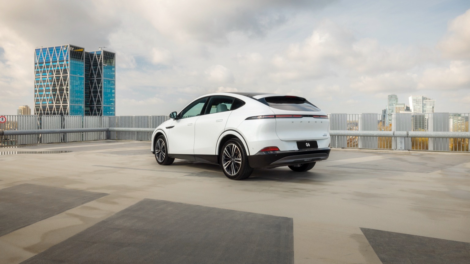 xpeng g6 review