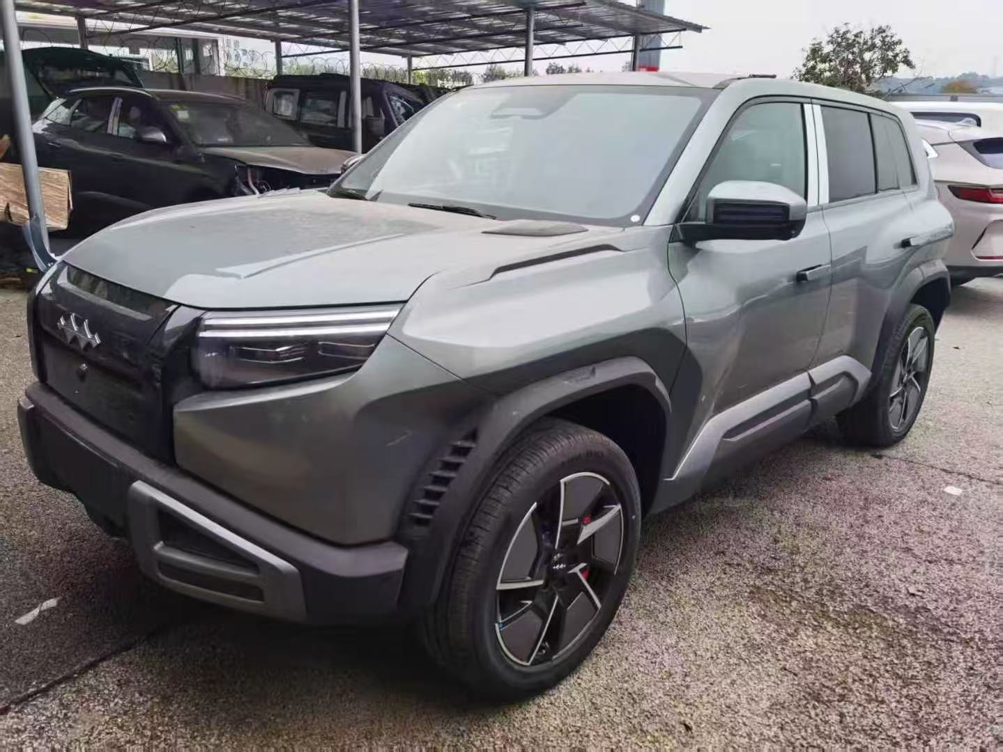 The Influence of China's New Automobile Export Policy on Automobile Dealers