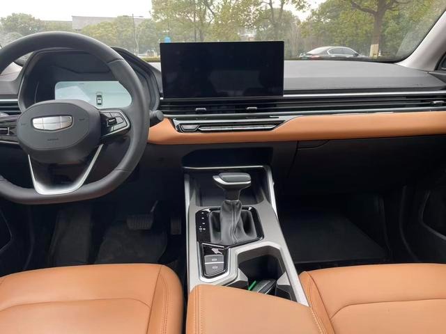 Geely Emgrand global export