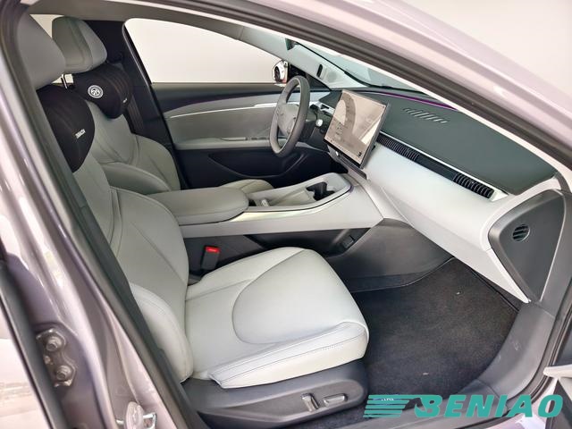 xpeng-mona-m03-dashboard