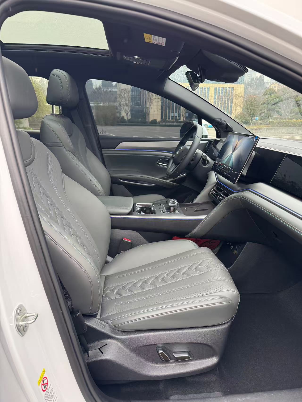 China hybrid SUV supplier