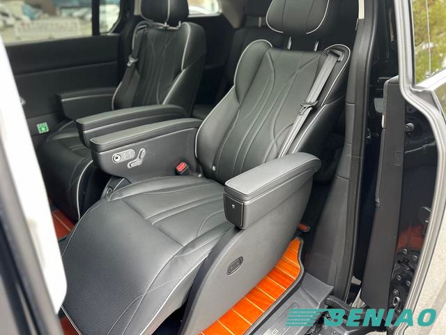 xpeng-x9-interior-dashboard
