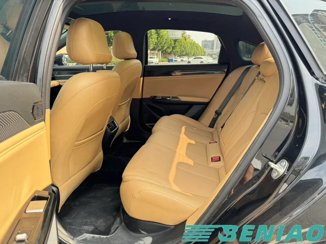 geely-galaxy-l6-lhd-side-view